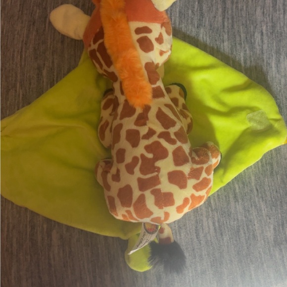 Disney Parks Baby Giraffe Stuffed Animal with Green Blanket - Picture 5 of 5